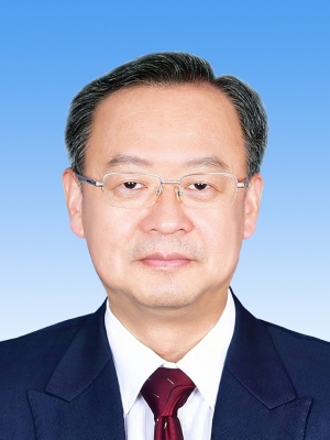 陳建文，男，漢族，1965年9月生，研究生學(xué)歷，中共黨員，現(xiàn)任人民日?qǐng)?bào)社總編輯。